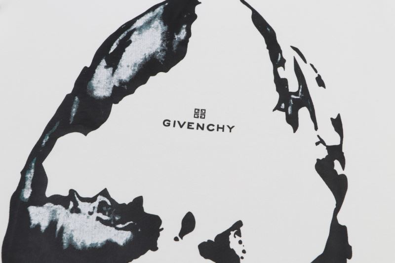 Givenchy T-Shirts